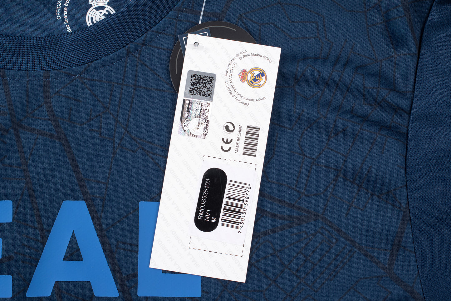 Polera Real Madrid Cities Azul