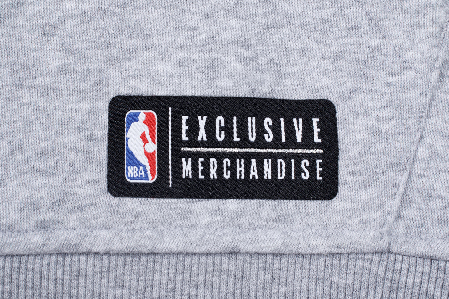 Poleron NBA Chicago Bulls Crowns Gris