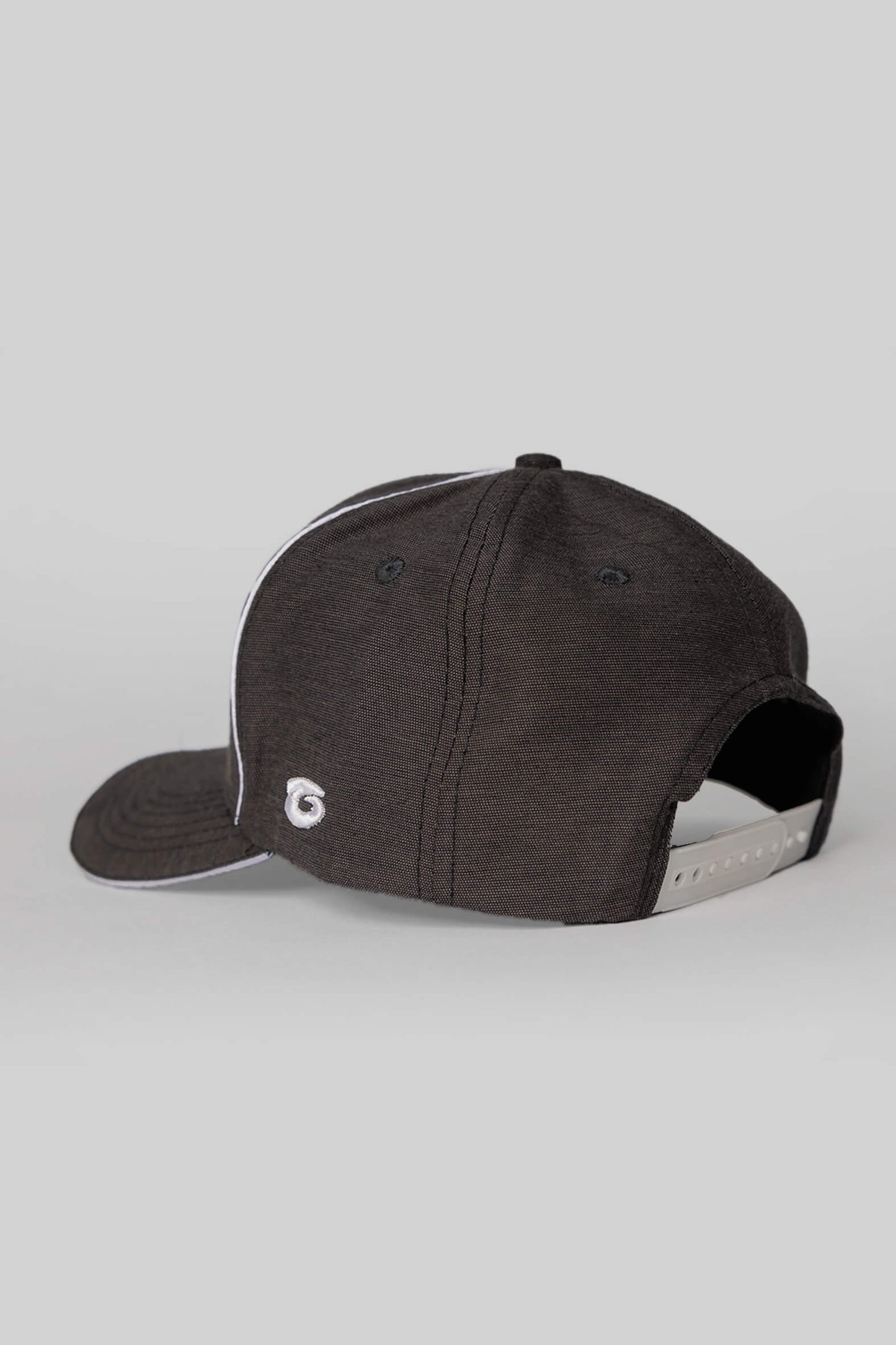 Jockey Titanium