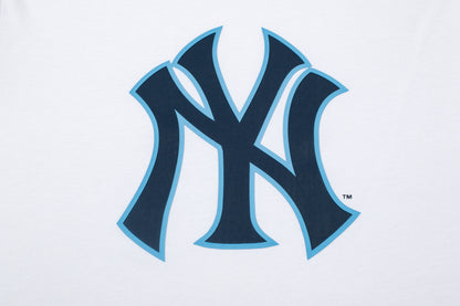 Polera MLB Yankees Circle Blanco
