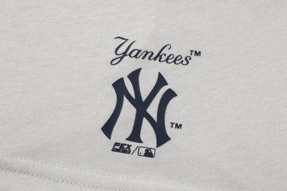 Polera MLB Yankees Field Blanco