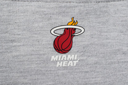 Poleron Hoddie NBA Miami Heat Team Print Gris
