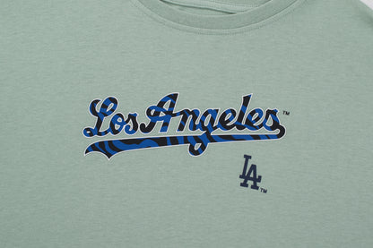 Polera Mc MLB Dodgers Front Animal Print Loose Fit Verde