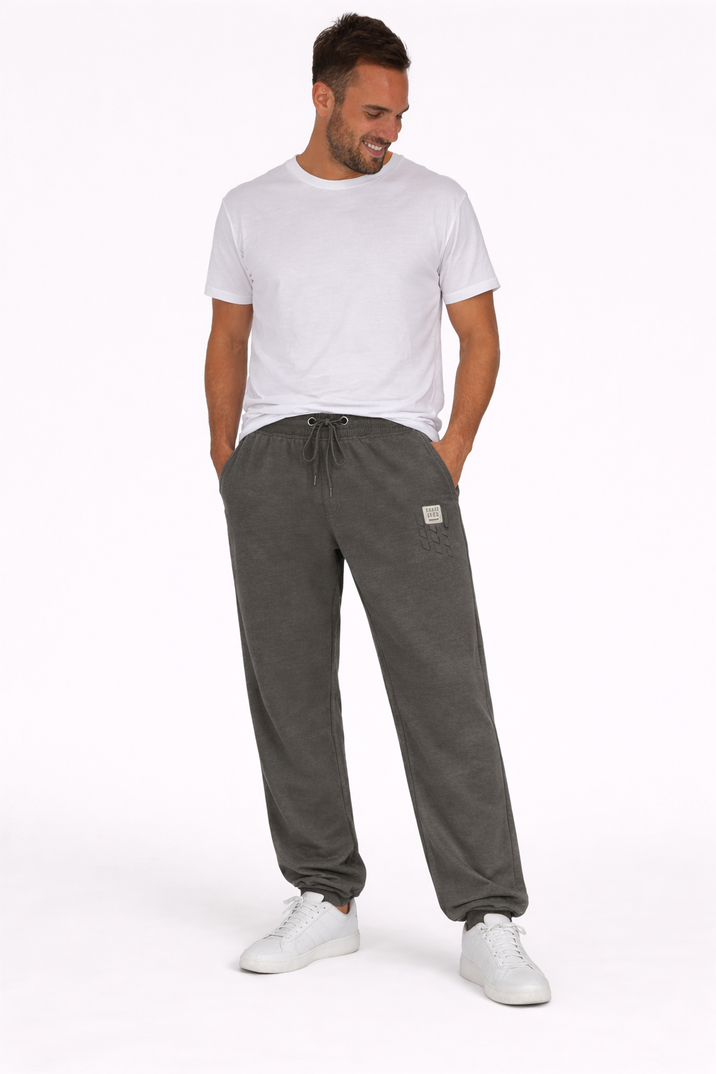 Plus Buzo Jogger Path Cafe