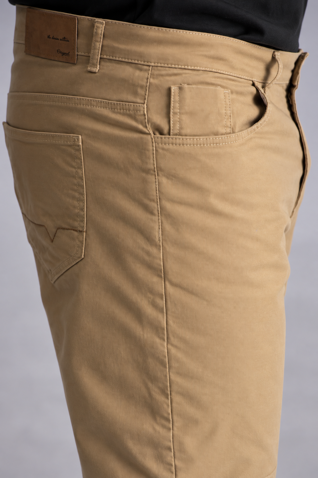 Plus Short Bermuda Canvas Palha Caramelo Gangster