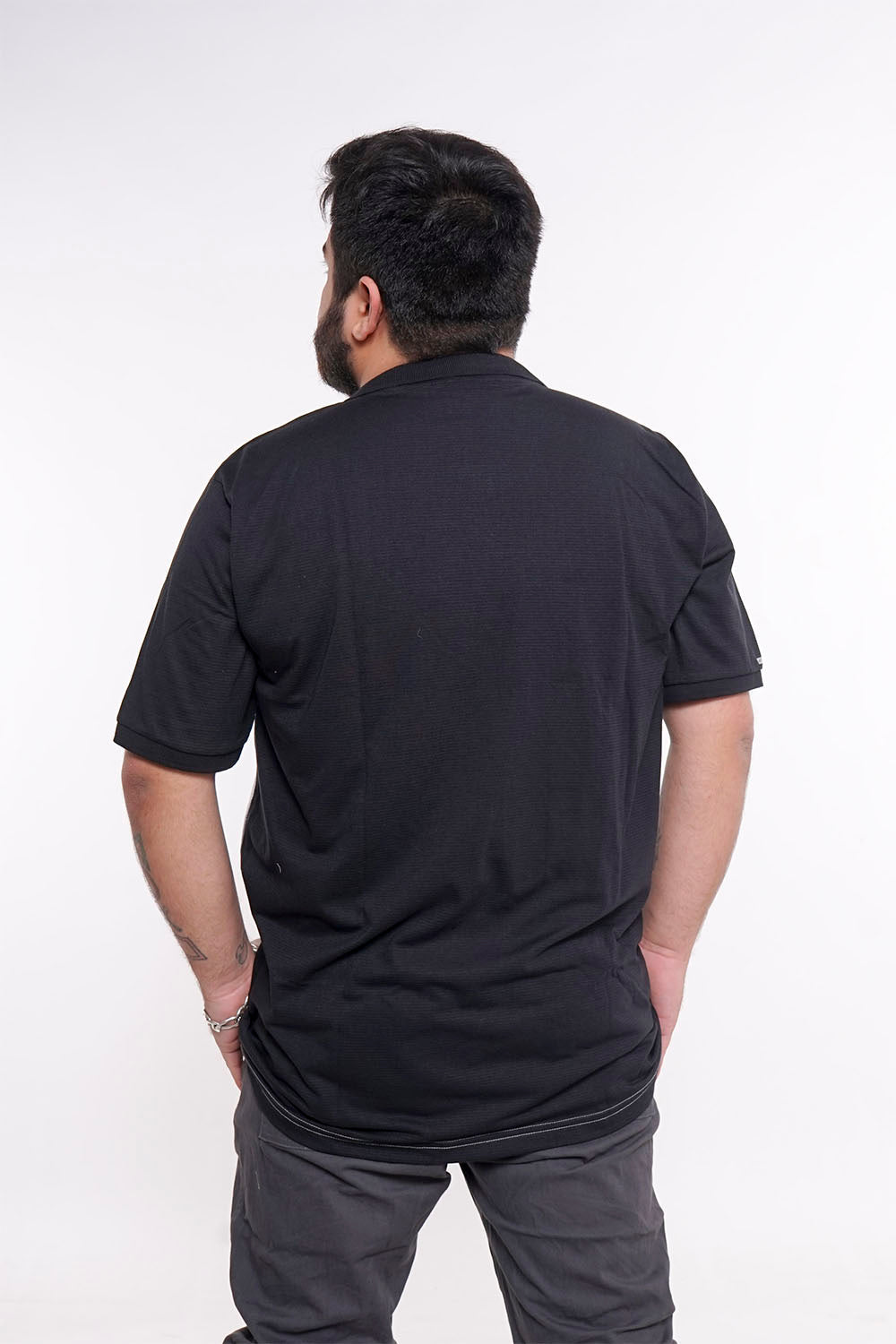 Plus Polera Cuello Dynamo Negro