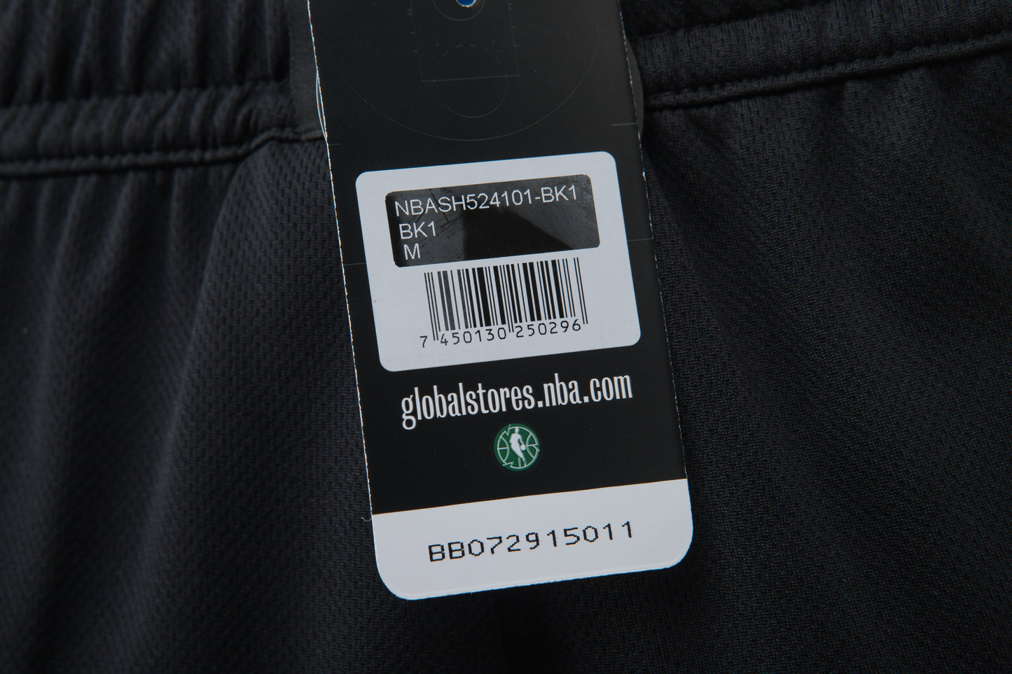 Short NBA Lakers Court Negro